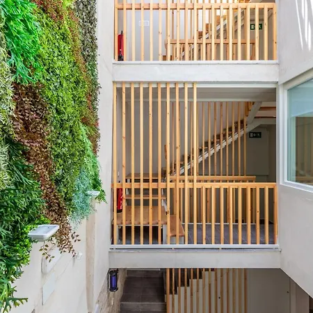 Toledorooms Vistapark - 2*